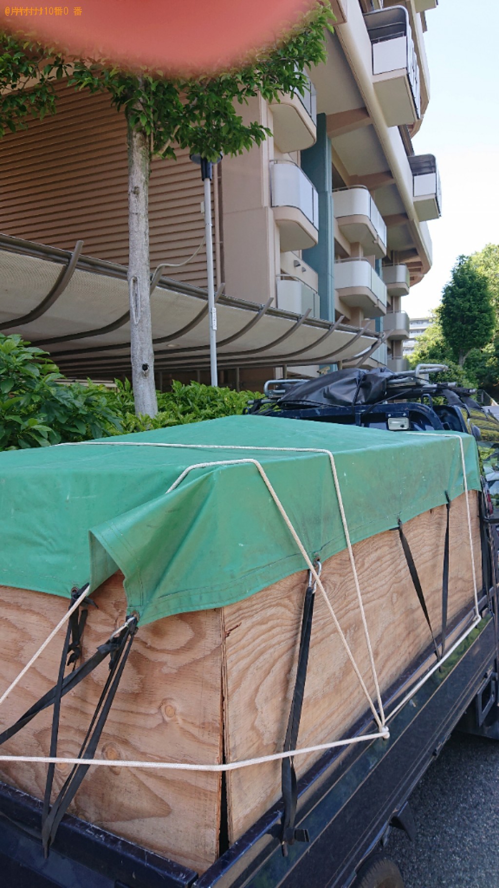 【堺市南区】テレビ、折り畳みベッド、テレビ台、自転車等の回収